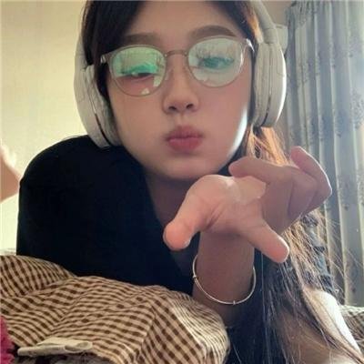 王老五嬉春